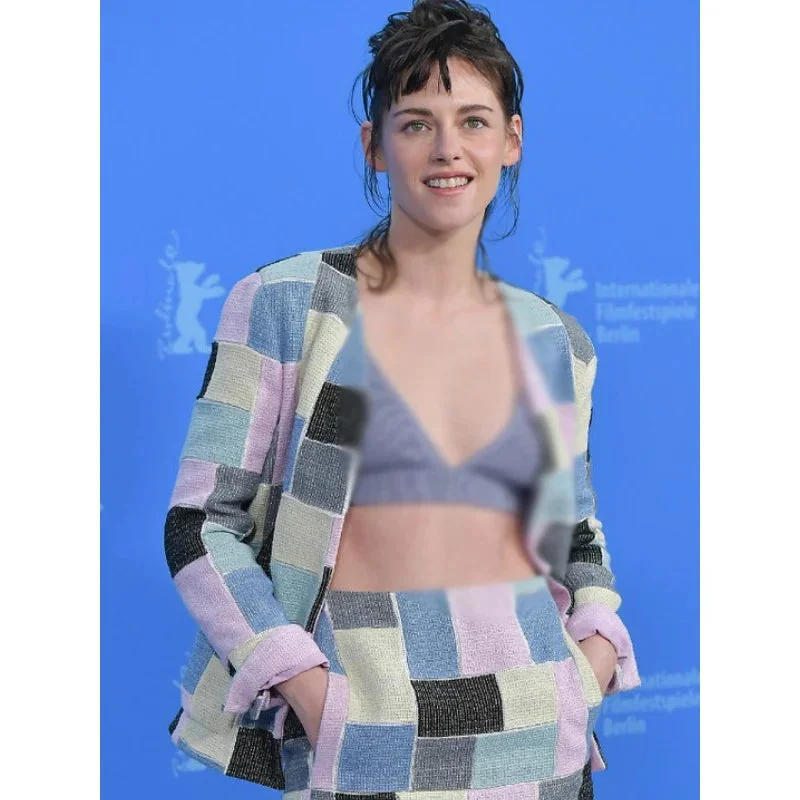 74 Berlin Film Festival Kristen Stewart Tweed Coat