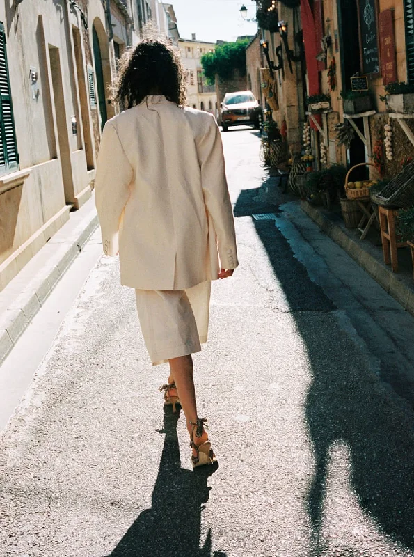 OVERSIZED VISCOSE BLAZER ""BOUVIER"" IN NATURAL WHITE