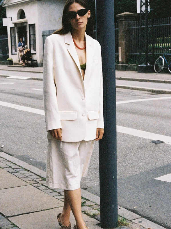 OVERSIZED VISCOSE BLAZER ""BOUVIER"" IN NATURAL WHITE