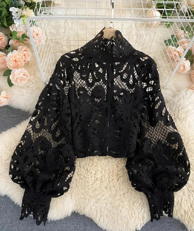 Stylish hollow lace top puff sleeve top     S2537