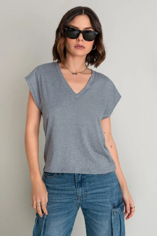 Top oversized cuello v manga corta