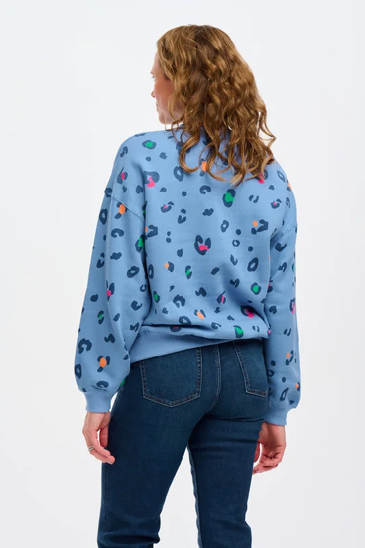 Sugarhill - Eadie Relaxed Sweatshirt - Blue, Colour Pop Leopard